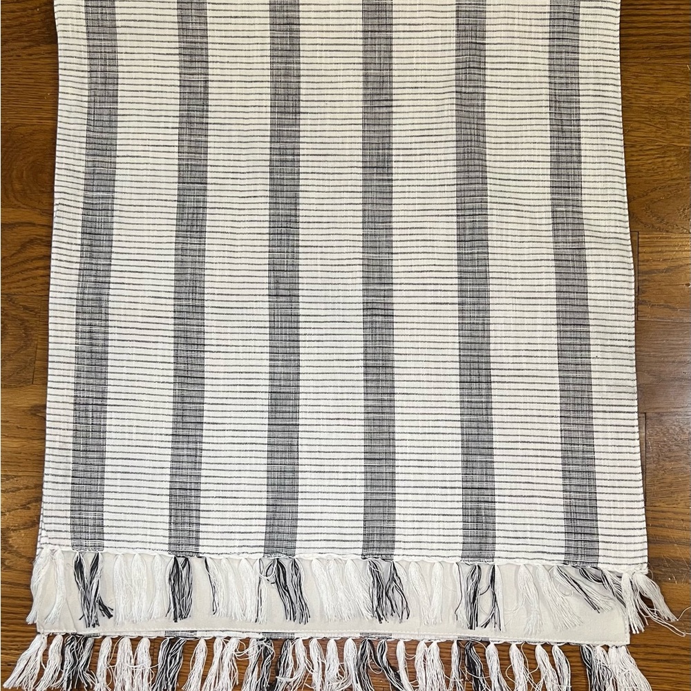 Hearth & Hand Oversized Table Runner, Black & Ivory
